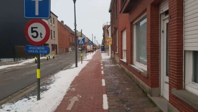 Sneeuwvrij maken van trottoirs in België moet volgens de wet